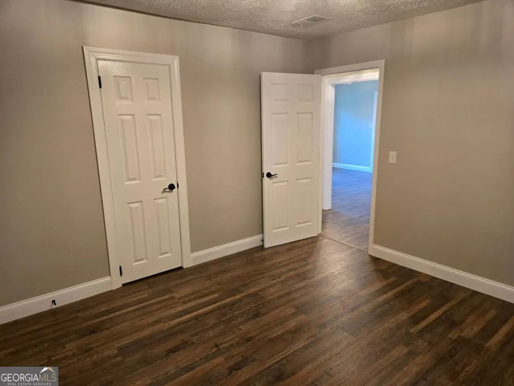 131 Mountain View DR Gainesville, GA 30501