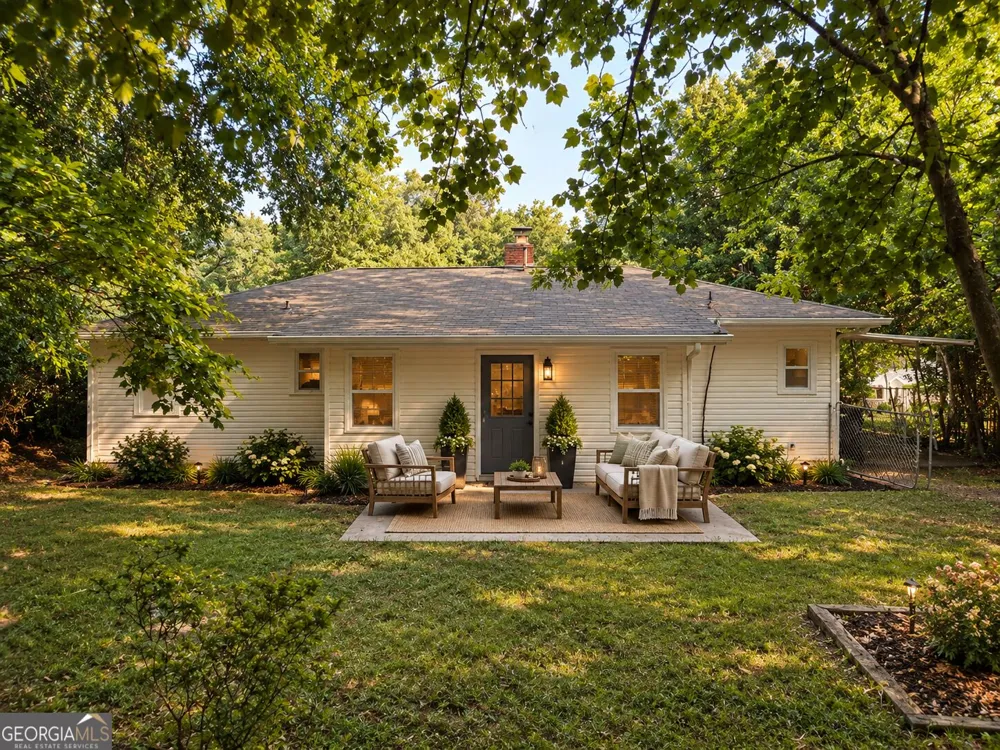 131 Mountain View DR Gainesville, GA 30501