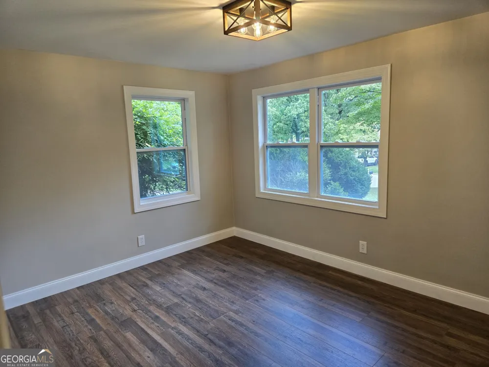 131 Mountain View DR Gainesville, GA 30501