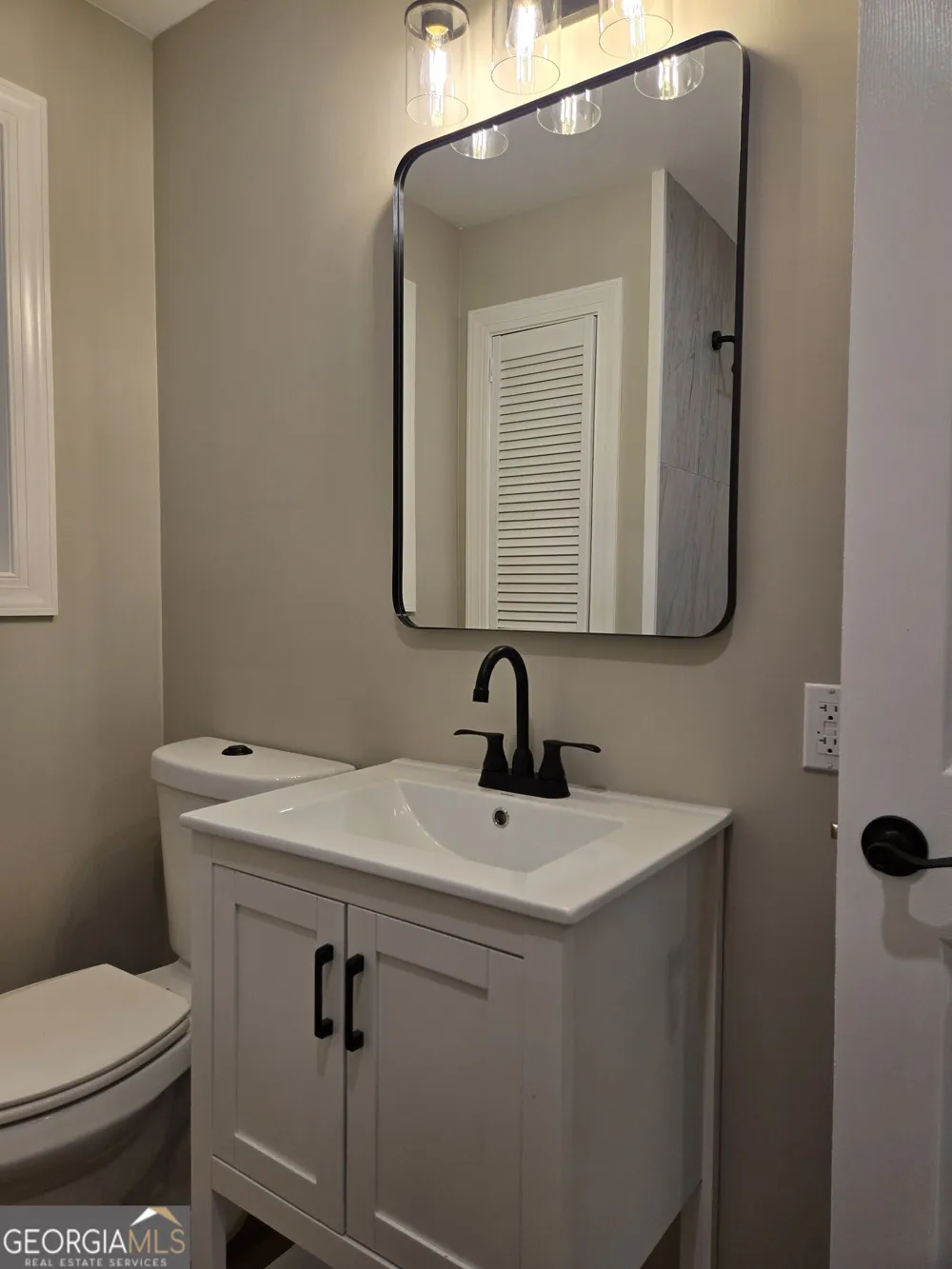 131 Mountain View DR Gainesville, GA 30501