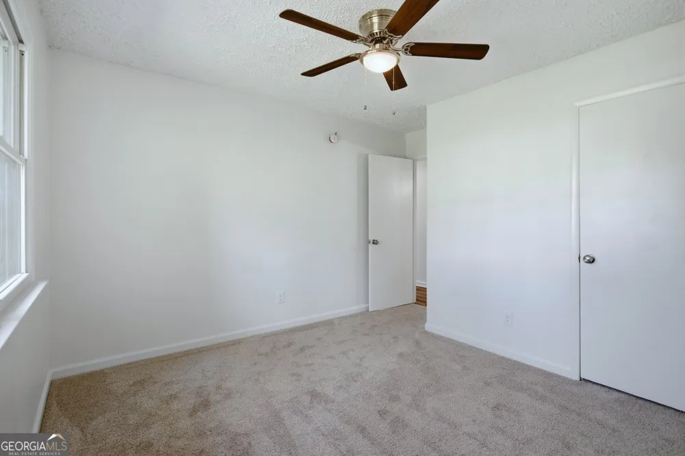16 Rosenwald DR Hampton, GA 30228