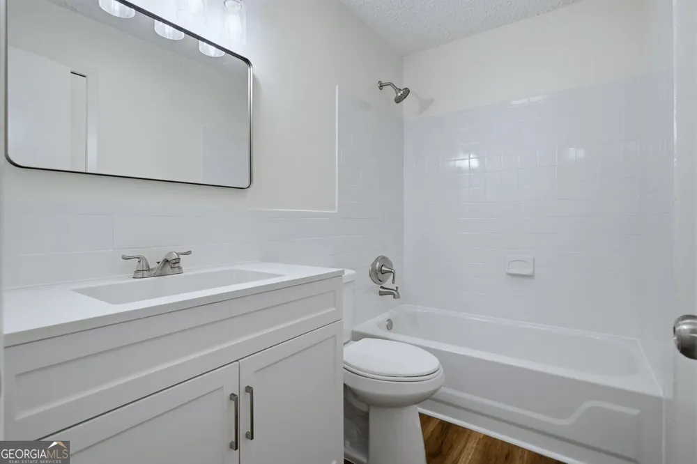 16 Rosenwald DR Hampton, GA 30228