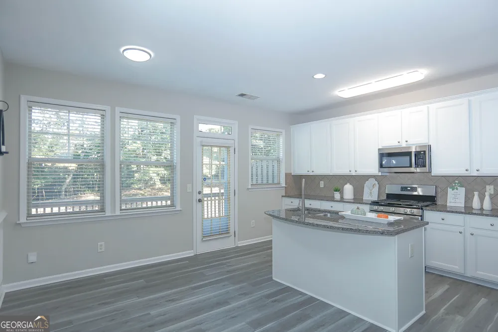 708 Village Field CT Suwanee, GA 30024