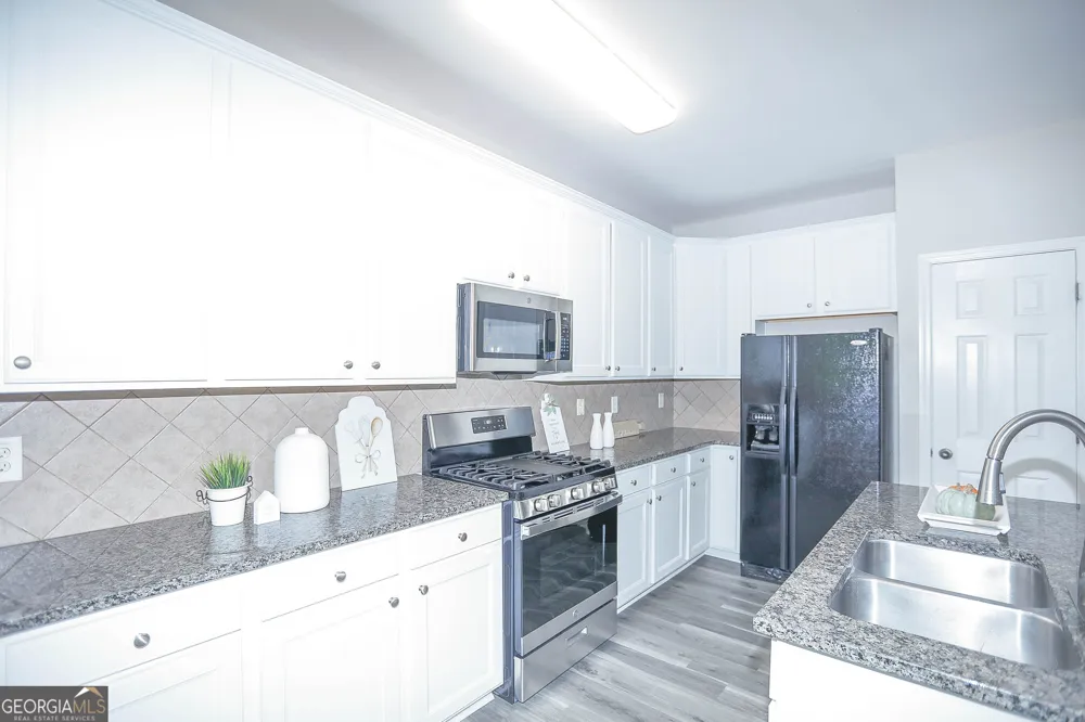 708 Village Field CT Suwanee, GA 30024