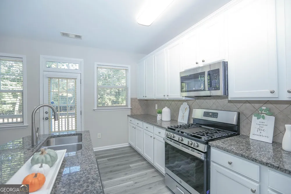 708 Village Field CT Suwanee, GA 30024