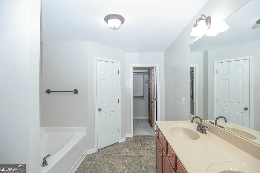 708 Village Field CT Suwanee, GA 30024