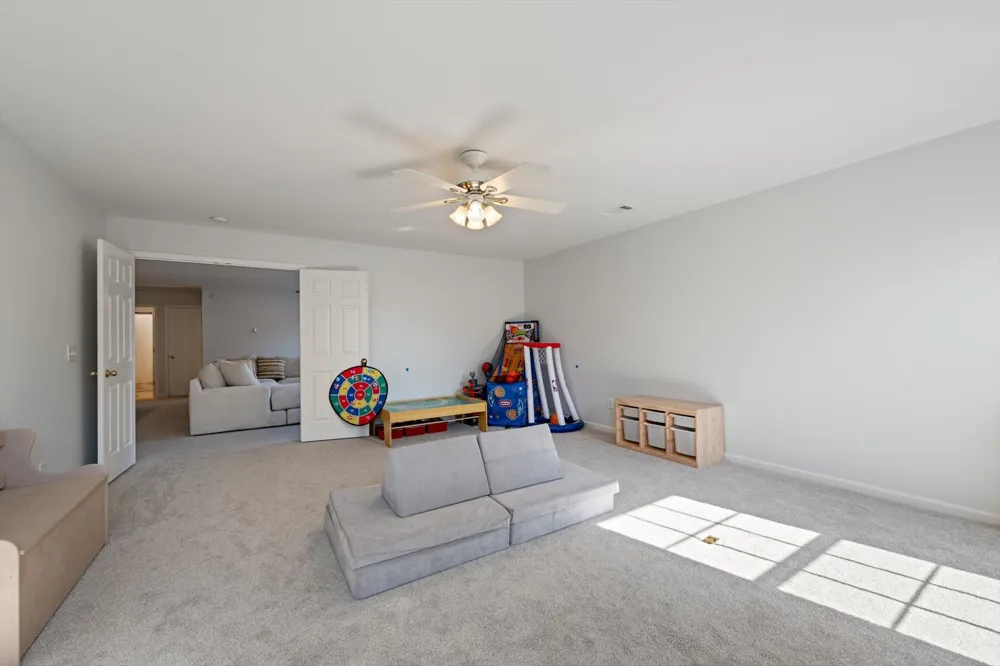 1902 Baileys Trace Dr Spring Hill, TN 37174
