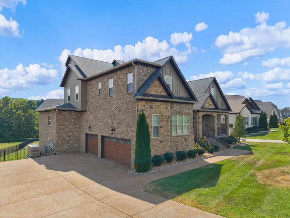 127 Kathryn Adele Ln Mount Juliet, TN 37122
