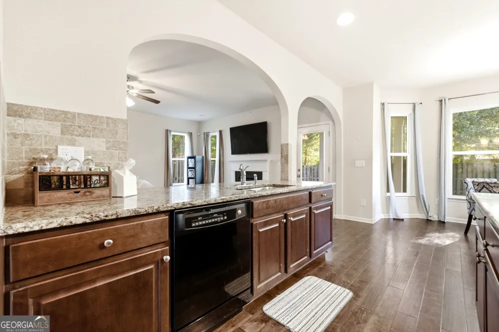 1664 Stone Meadow RD Lithonia, GA 30058