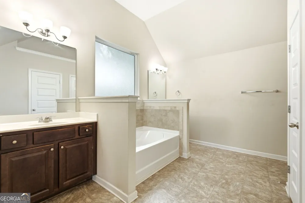 1664 Stone Meadow RD Lithonia, GA 30058