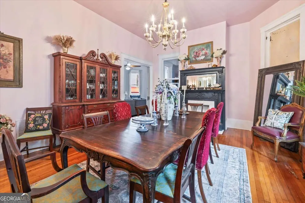 120 W 37Th ST Savannah, GA 31401