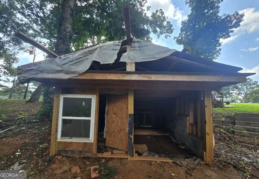 542 Nails Creek XING Royston, GA 30662