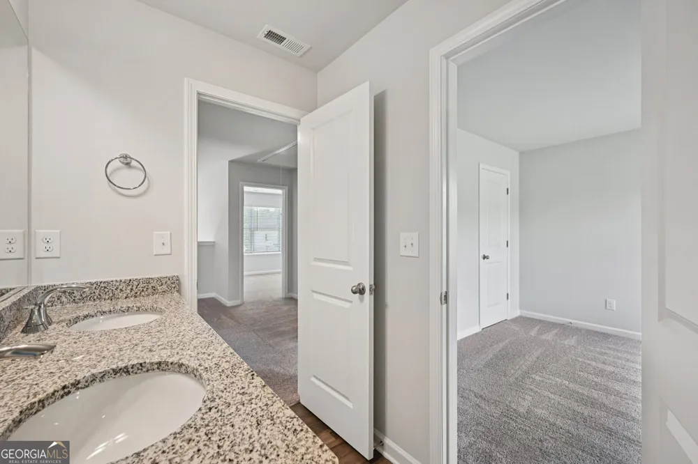 11807 Neely LN Covington, GA 30014