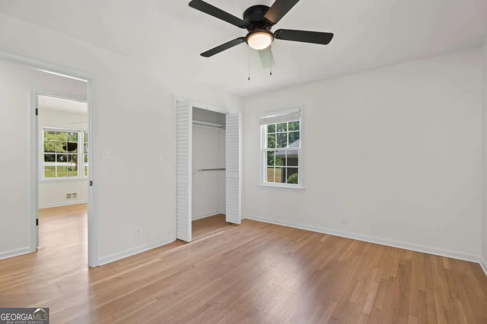 865 Old Tucker RD Stone Mountain, GA 30087