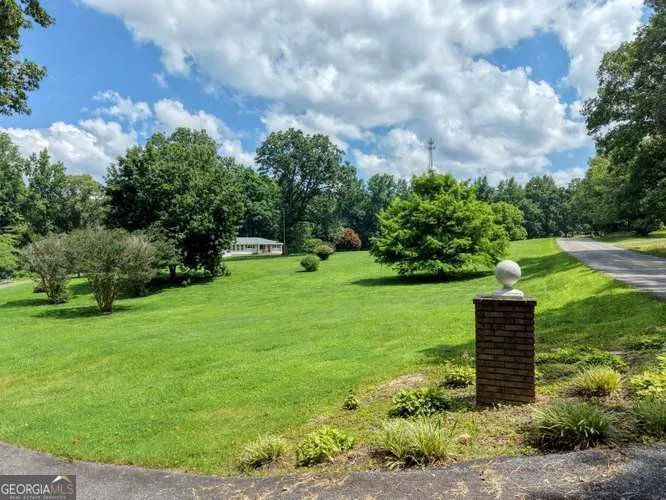 52 Farner-Plott DR Blairsville, GA 30512