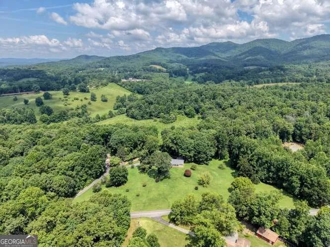 52 Farner-Plott DR Blairsville, GA 30512