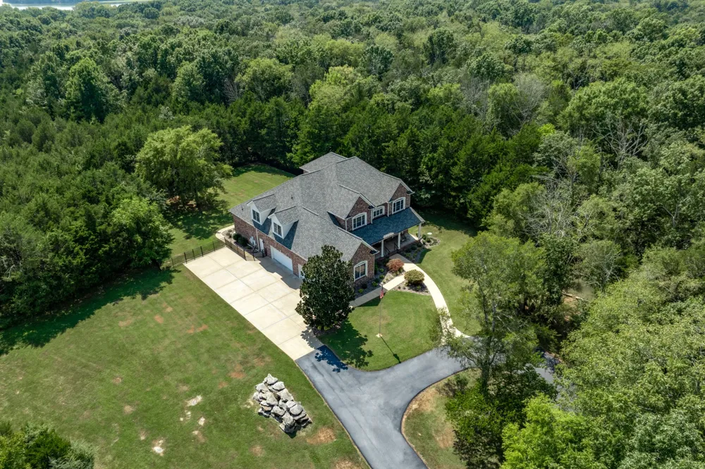 2850 Rockdale Fellowship Rd Mount Juliet, TN 37122