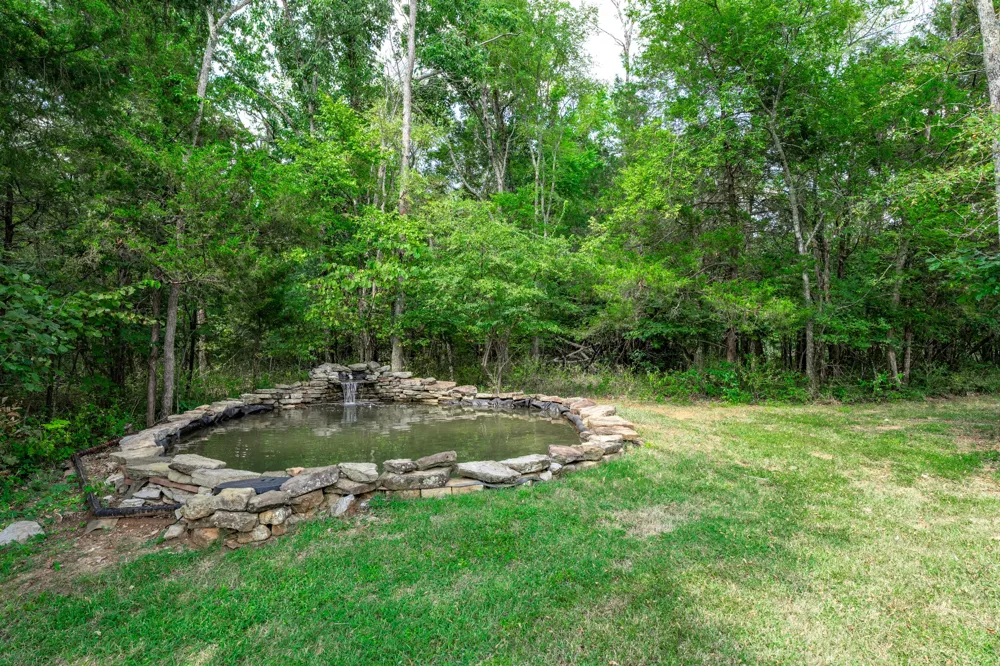 2850 Rockdale Fellowship Rd Mount Juliet, TN 37122