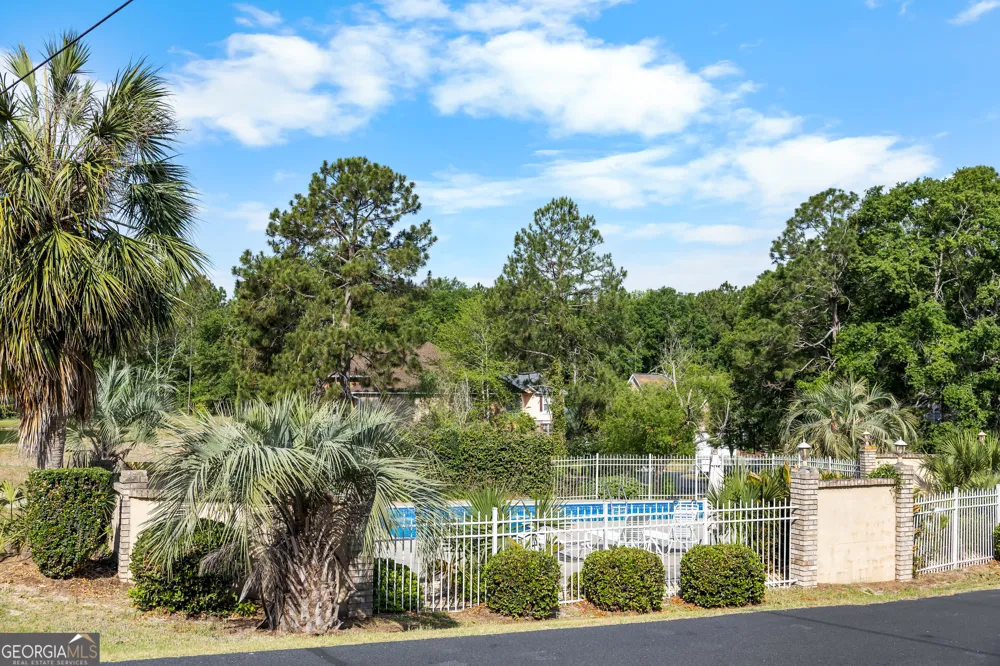 1666 Pondside DR Statesboro, GA 30458