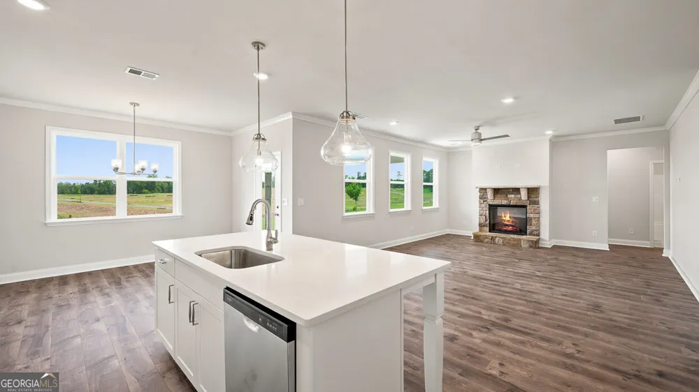 432 HAZEL DR Locust Grove, GA 30248