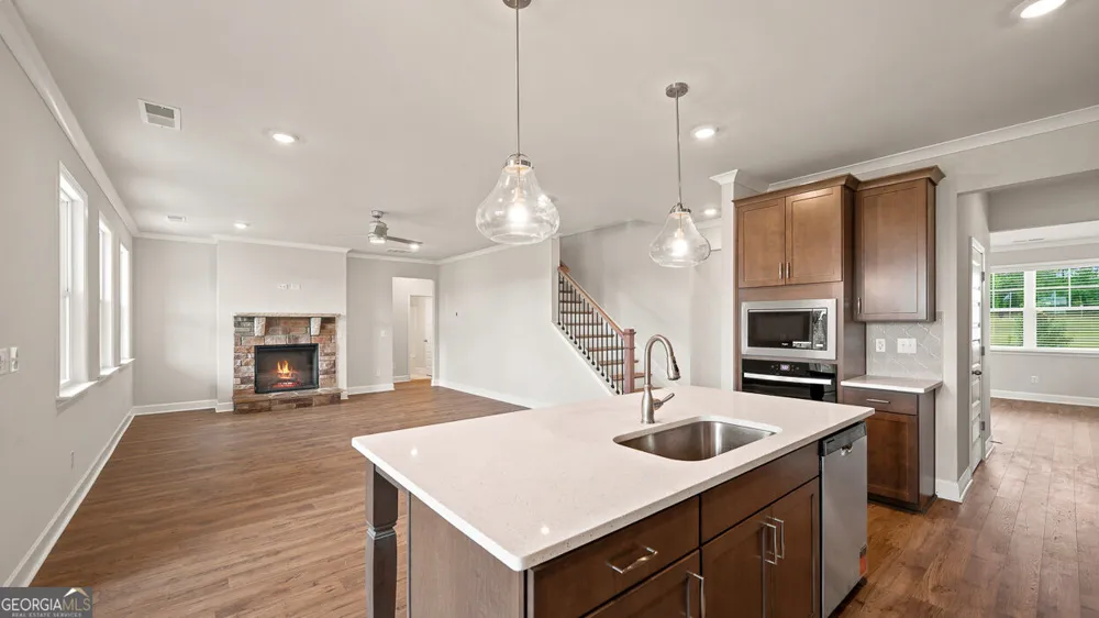 420 HAZEL DR Locust Grove, GA 30248