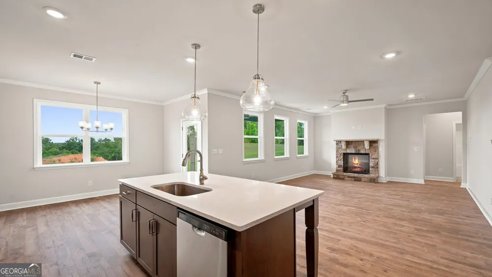420 HAZEL DR Locust Grove, GA 30248