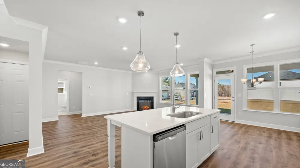 532 Olson LN Locust Grove, GA 30248