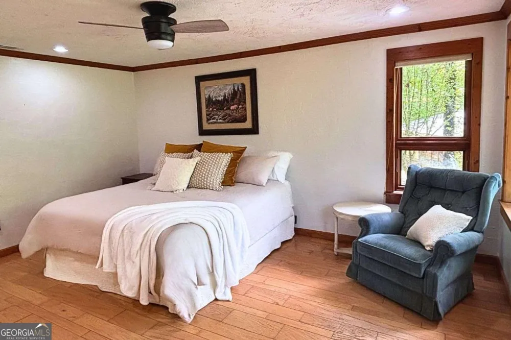 153 January LN Ellijay, GA 30540