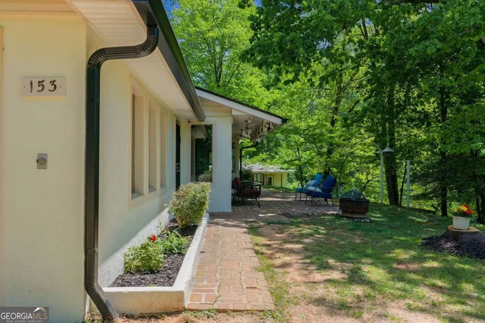 153 January LN Ellijay, GA 30540