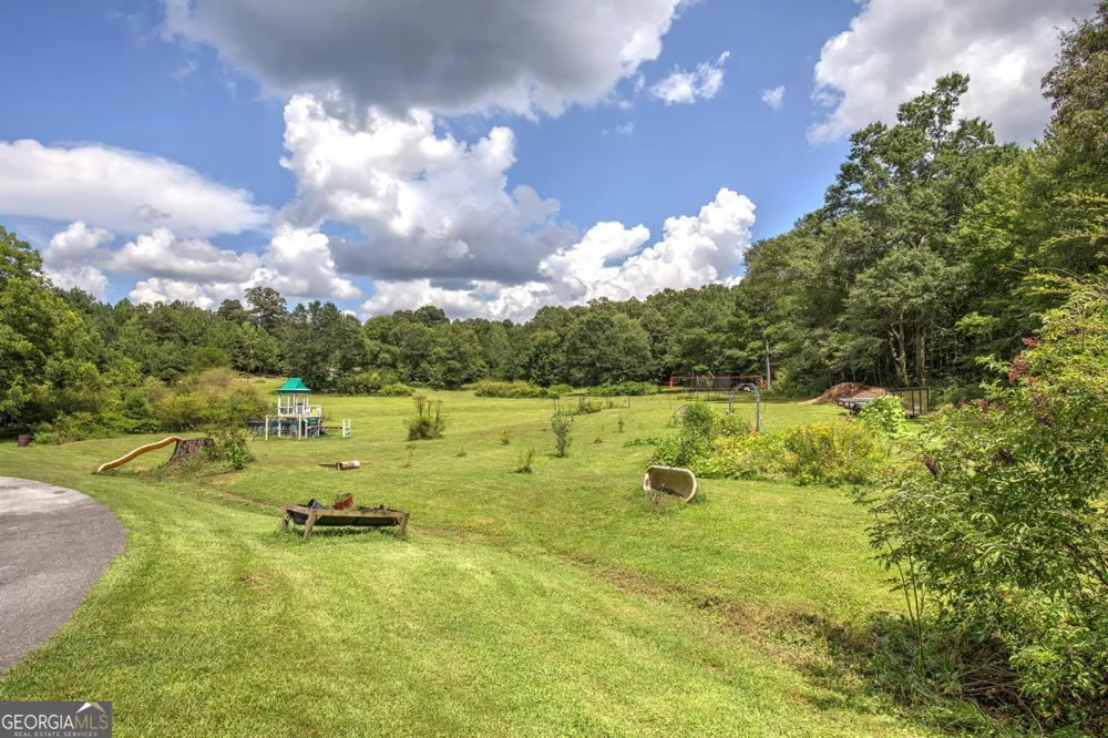 2135 Bellview RD Rockmart, GA 30153