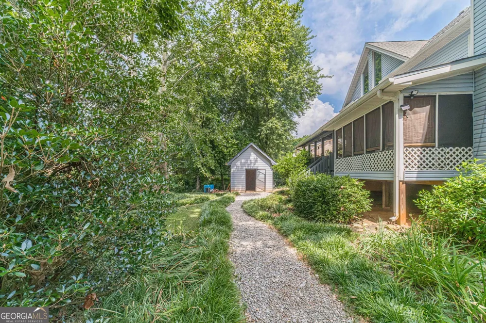 1875 Oak RD Snellville, GA 30078