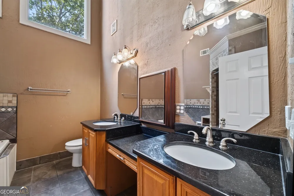 1875 Oak RD Snellville, GA 30078