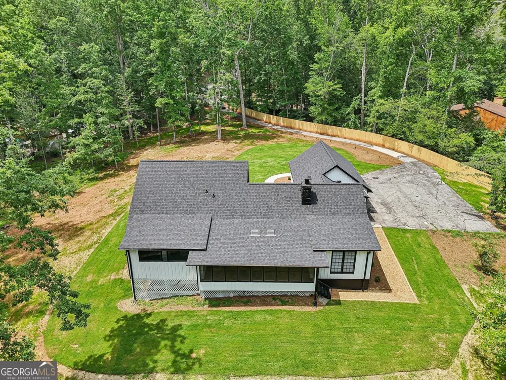 2725 Glendale DR NE Conyers, GA 30013