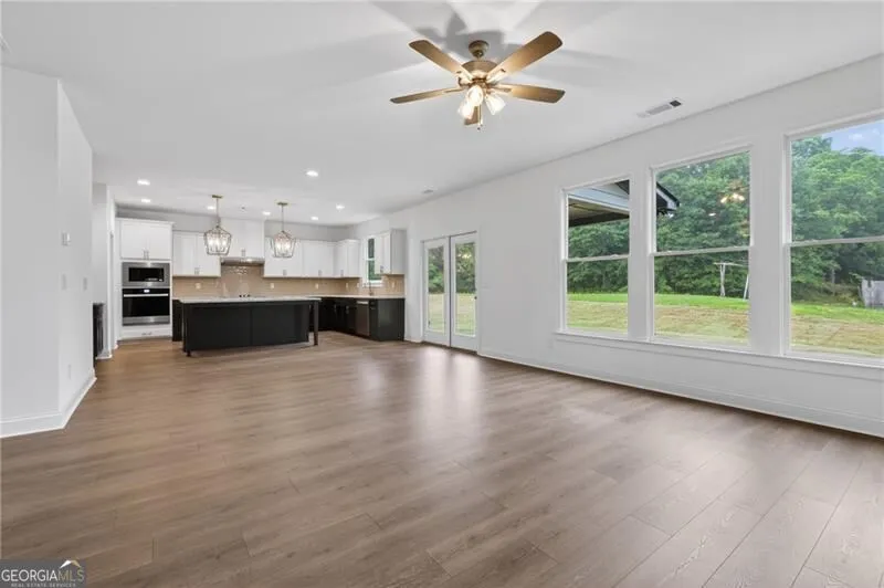 53 STANLEY DR Winder, GA 30680