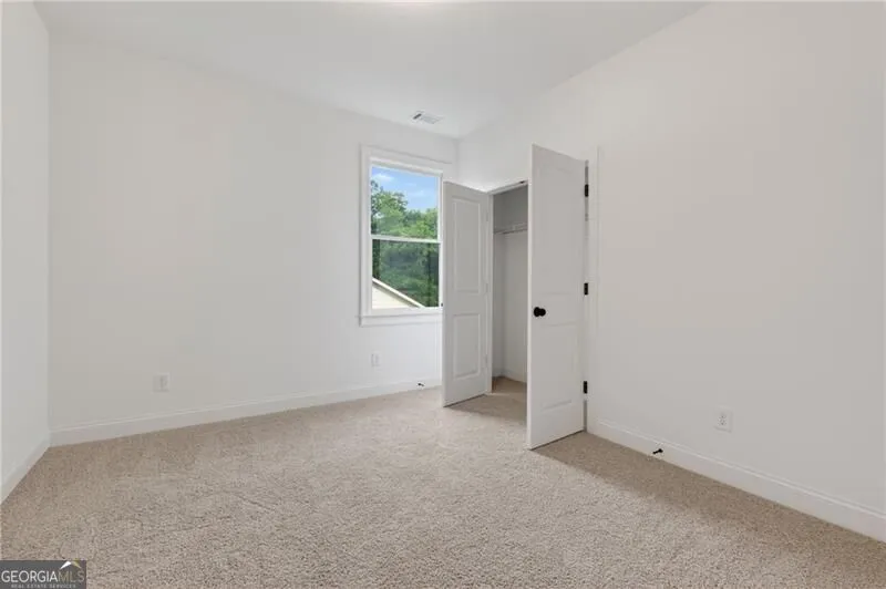 53 STANLEY DR Winder, GA 30680