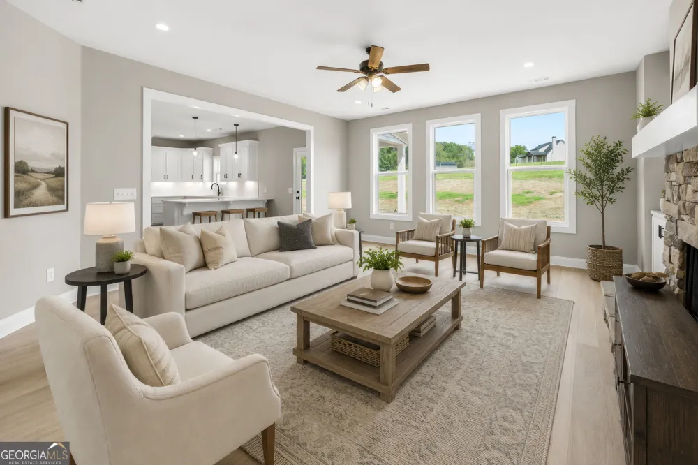 687 Hoods Academy RD Commerce, GA 30529