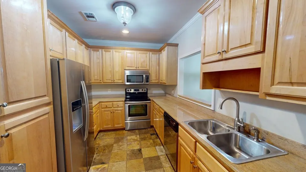 116 Wisteria DR Winder, GA 30680