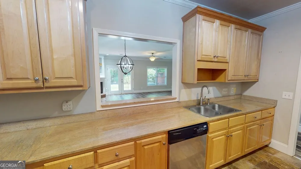 116 Wisteria DR Winder, GA 30680