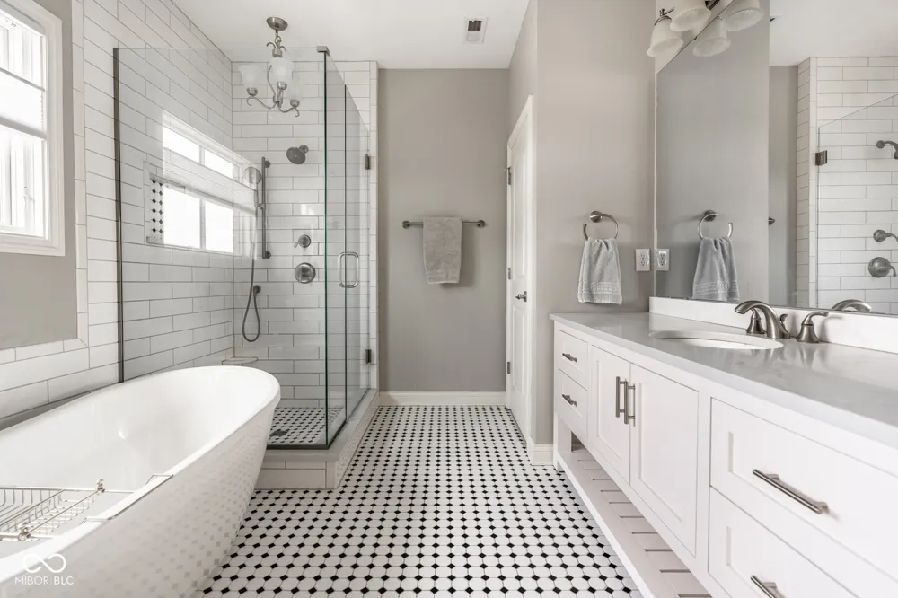 12816 Ashworth Street Carmel, IN 46032