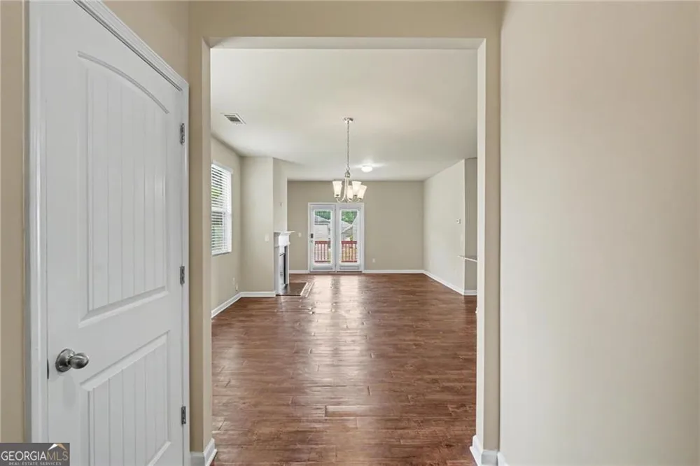 1965 Osprey DR Hampton, GA 30228