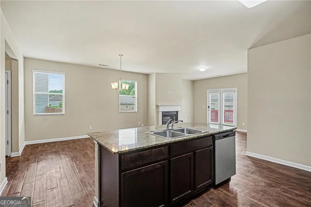1965 Osprey DR Hampton, GA 30228