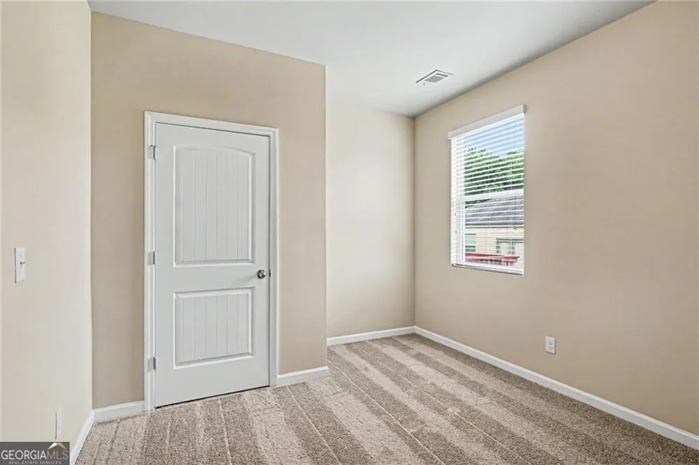 1965 Osprey DR Hampton, GA 30228