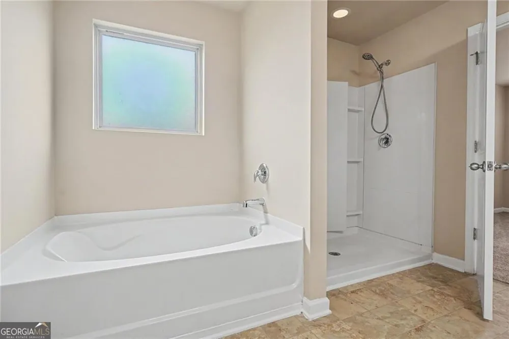 1965 Osprey DR Hampton, GA 30228