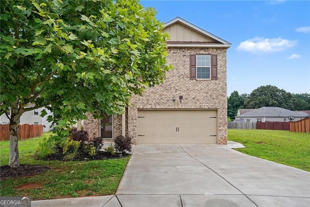 1965 Osprey DR Hampton, GA 30228