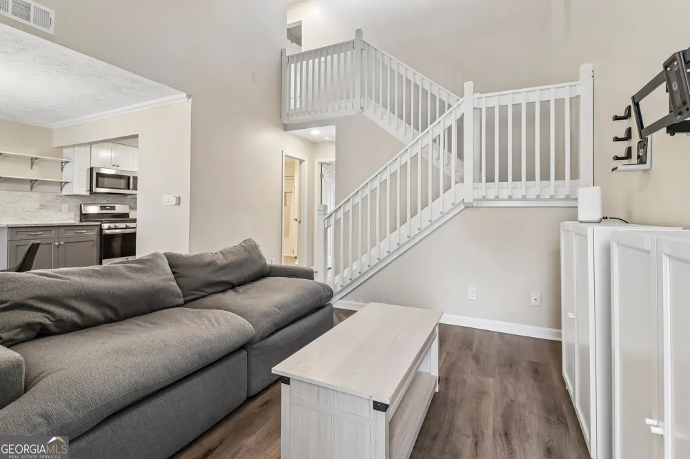 1605 Homestead TRL Alpharetta, GA 30004