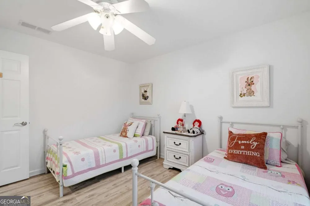 19 Stony CT Dawsonville, GA 30534