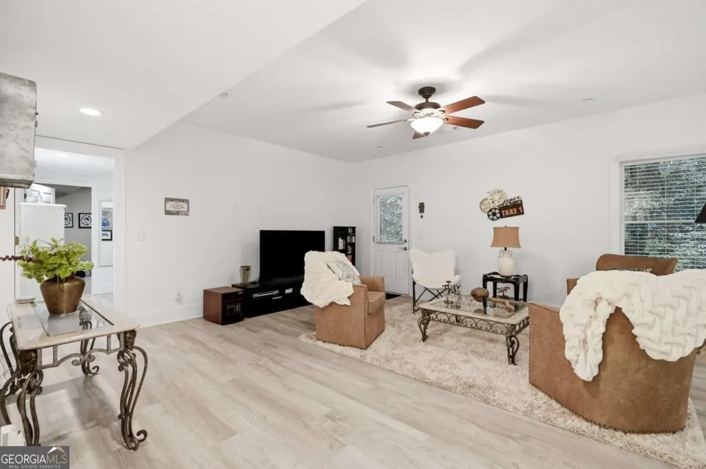 19 Stony CT Dawsonville, GA 30534