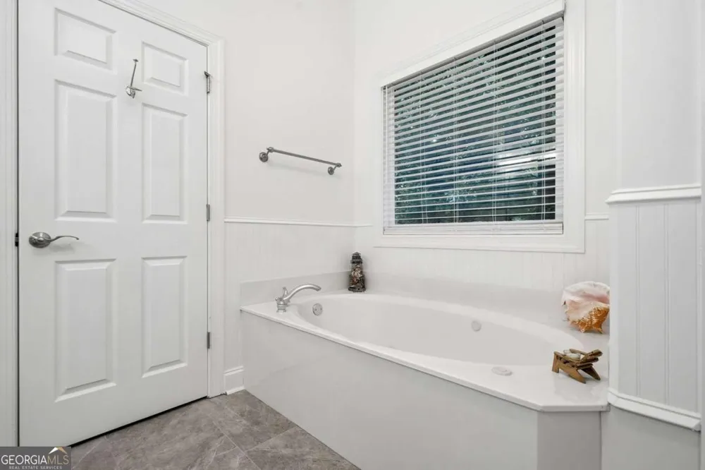 19 Stony CT Dawsonville, GA 30534