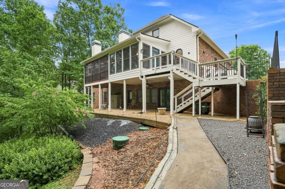 19 Stony CT Dawsonville, GA 30534