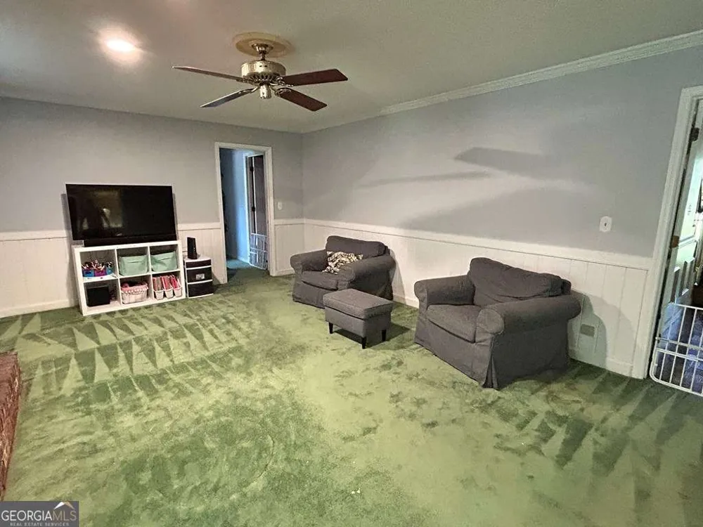 1702 Slack DR Tifton, GA 31793